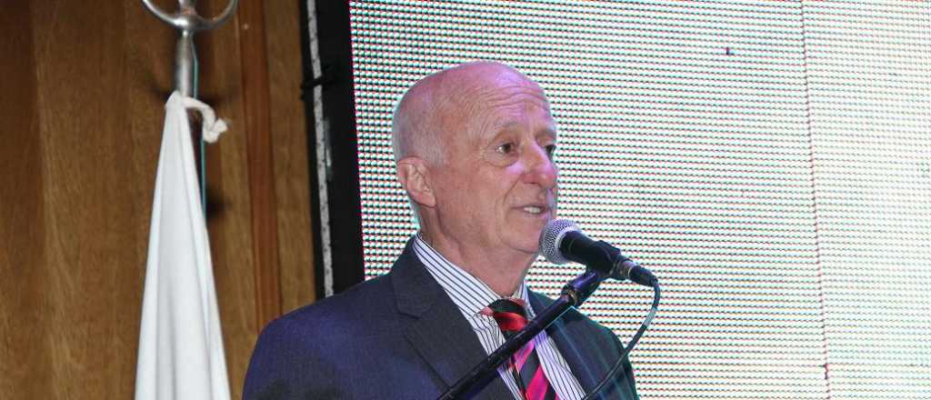 Adolfo Tr&iacute;podi: "Mendoza ha perdido el rumbo"