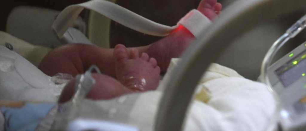 Una bebé de un año murió de coronavirus y es la víctima más joven del país