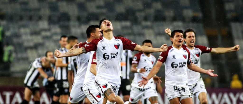 Hist&oacute;rico: Col&oacute;n se meti&oacute; en la final de la Copa Sudamericana