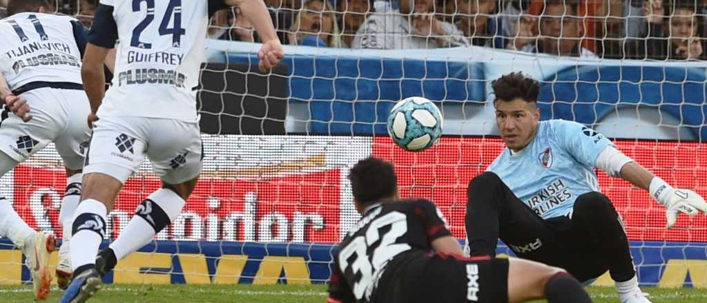 River fue práctico y hundió más al Lobo de Diego