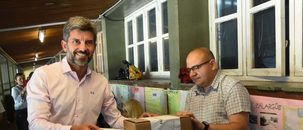 Vot&oacute; Ulpiano Suarez con "muchas expectativas"