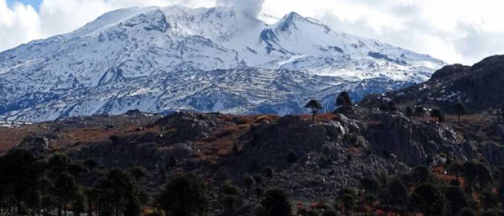 Tiembla en Chile y hay alerta naranja por el volcán Copahue