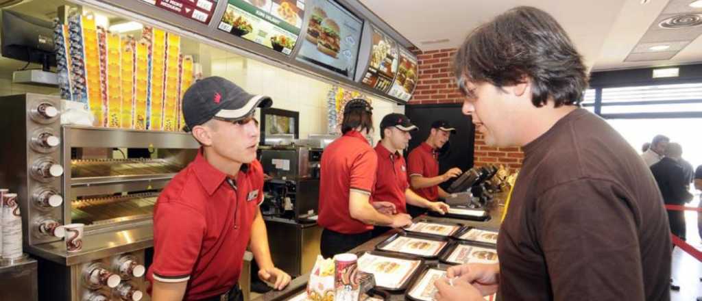 Promesa de campa&ntilde;a: el plan de Macri para el empleo joven