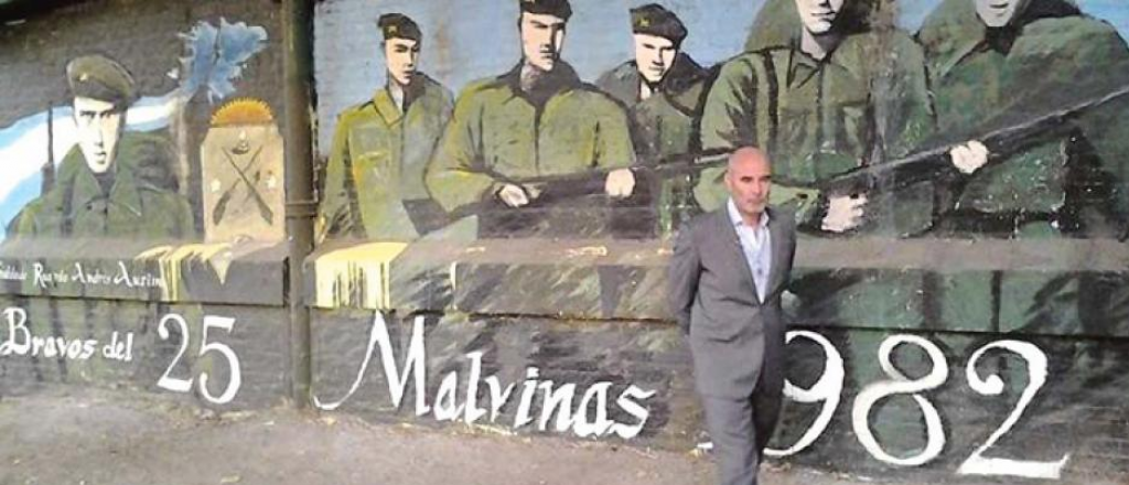El candidato a presidente que debi&oacute; matar ingleses en Malvinas