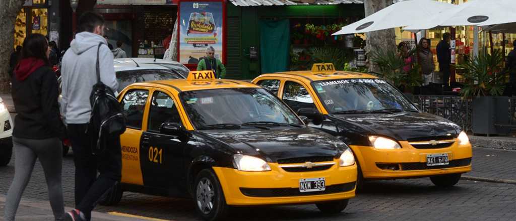 Proponen ampliar el ingreso familiar de emergencia a taxistas y remiseros