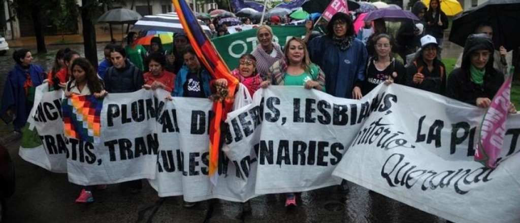 Arrancó el Encuentro de Mujeres de La Plata con referencias al caso Próvolo