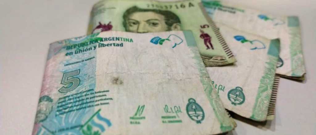 Sale de circulación el billete de $5: lo que tenés que saber