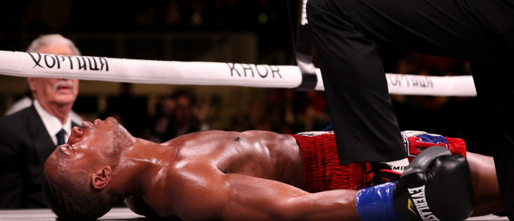 Muri&oacute; un boxeador cuatro d&iacute;as despu&eacute;s de ser noqueado en una pelea