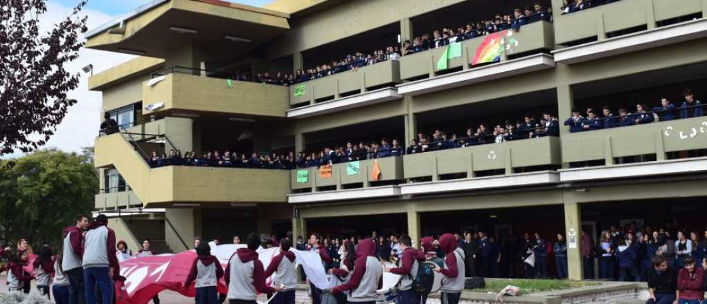 Dos colegios de la UNCuyo postergaron la matriculación presencial