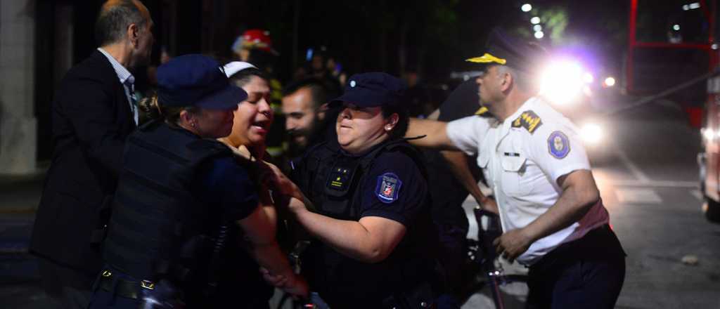 El jefe de la Policía de Mendoza denunció a dos manifestantes