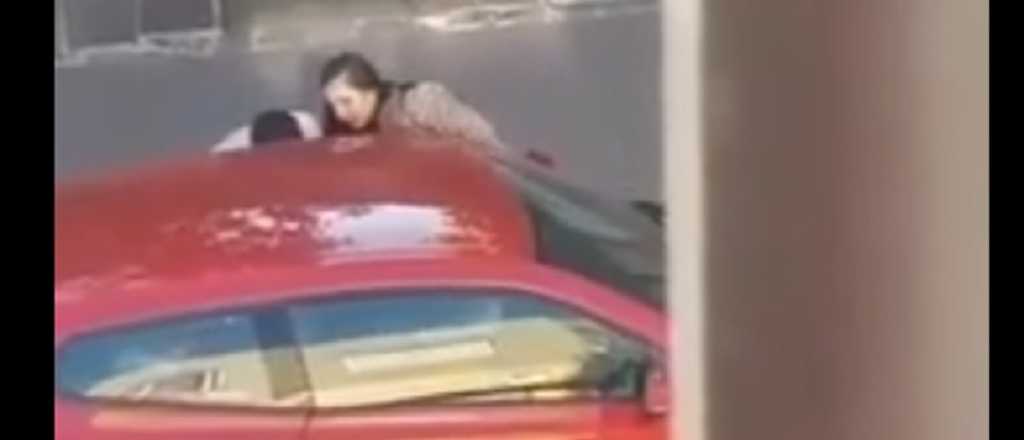 Una chica sanjuanina encontr&oacute; a su novio con otra y arm&oacute; un esc&aacute;ndalo