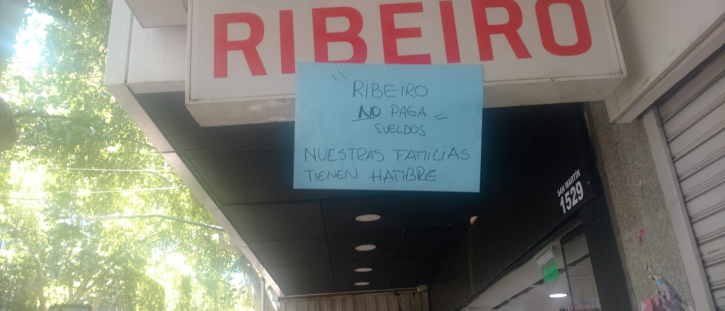 Ribeiro busca renegociar sus deudas por la caída de ventas