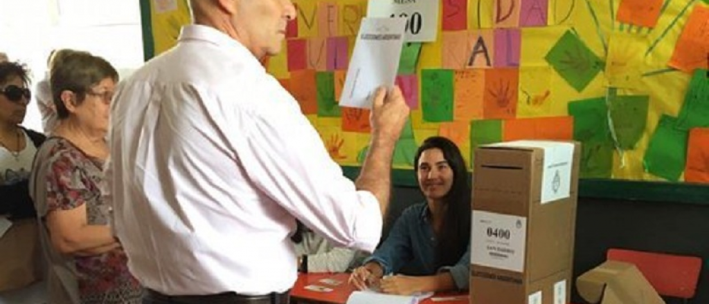 Gómez Centurión: "Vamos a ganar mucha cantidad de votos"