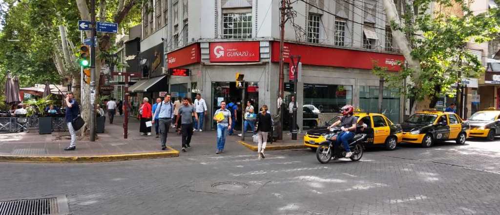 Poco movimiento en las casas de cambio en Mendoza
