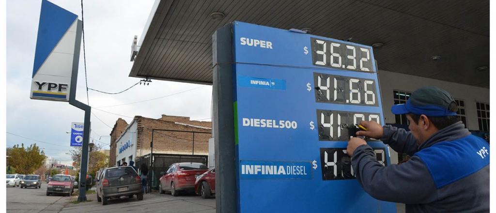 YPF aumentará mañana el precio de los combustibles