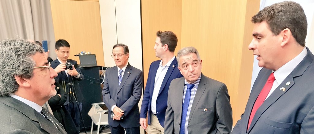 Kerchner vende minería, energía y hasta producciones audiovisuales en China