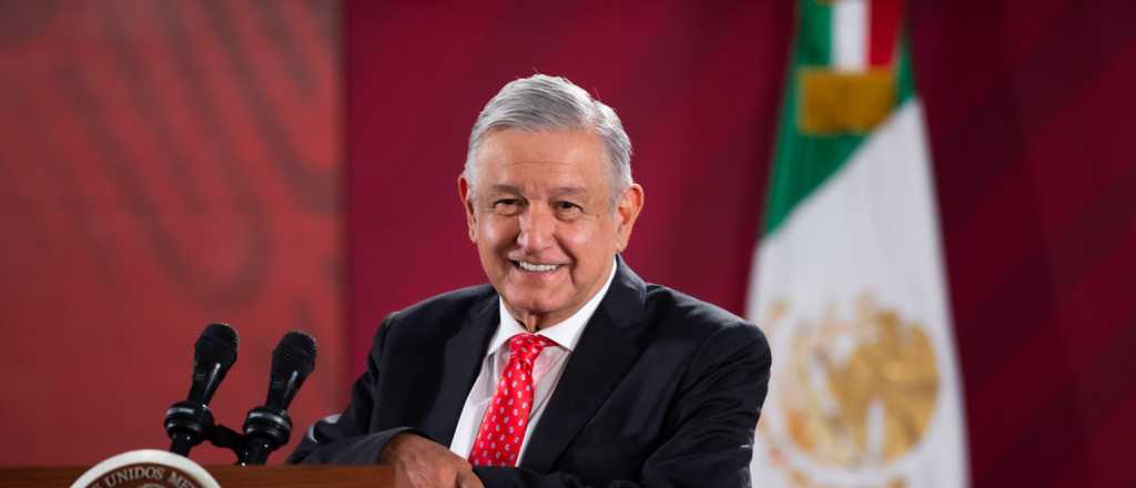El presidente de México se comprometió a ayudar a Argentina en la crisis