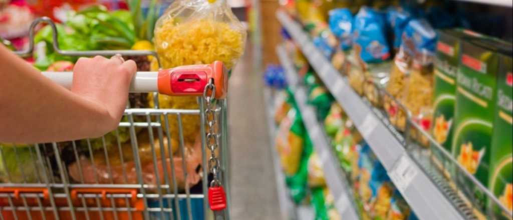 Supermercadistas discrepan sobre la vuelta parcial del IVA
