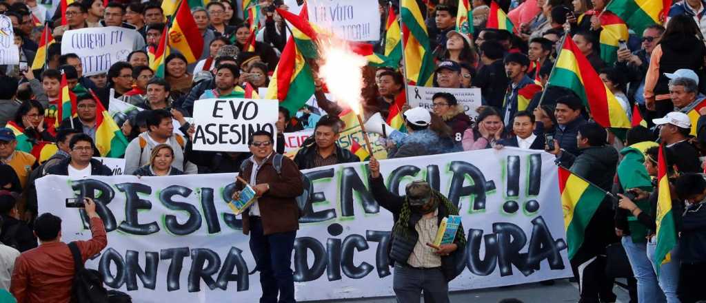 Evo Morales aseguró que hay una orden ilegal de detención contra él