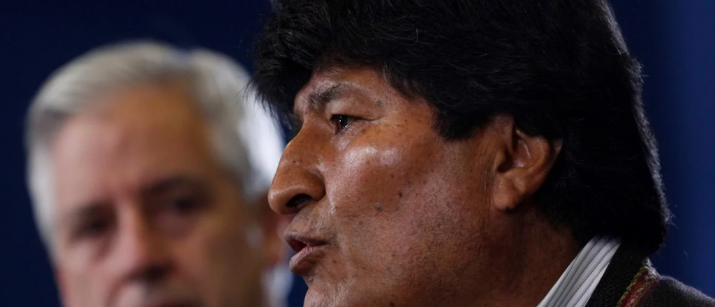 Evo Morales llamó desde México a sus opositores a deponer las armas