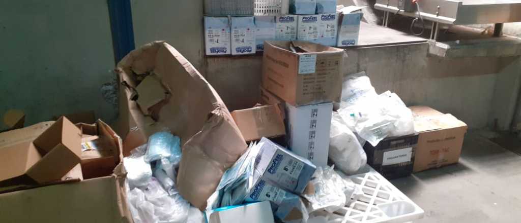 Video: as&iacute; se inund&oacute; la farmacia del Notti por la tormenta