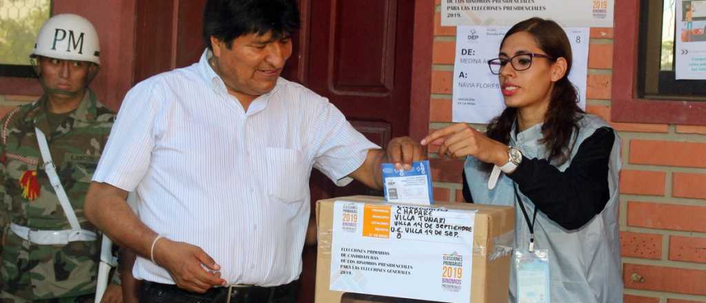 Secretario de OEA denunció espías argentinos en la elección de Bolivia