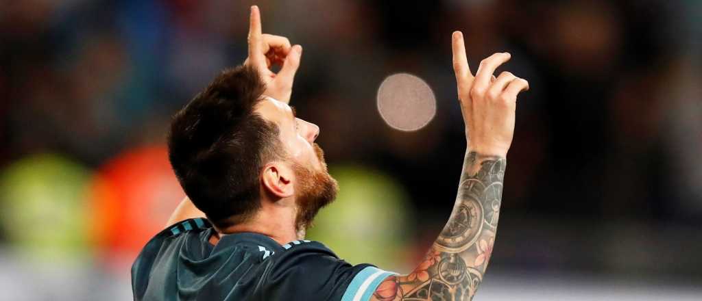 El video furor de Messi escuchando Los Palmeras en las calles de Barcelona