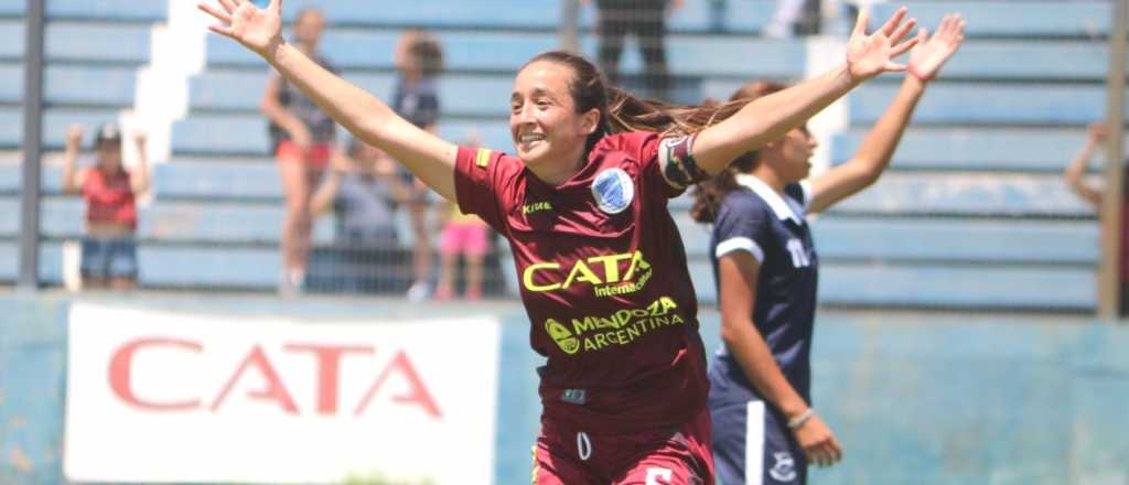 Micaela Zabaleta, capitana, figura y referente del Tomba tricampeón femenino