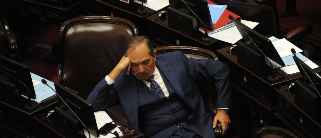 "La sociedad tucumana ya lo conden&oacute; a Alperovich", dijo el autor de El Zar