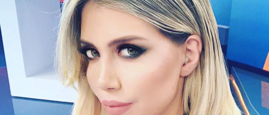 Wanda Nara posó desnuda con otra mujer y con un jugado mensaje