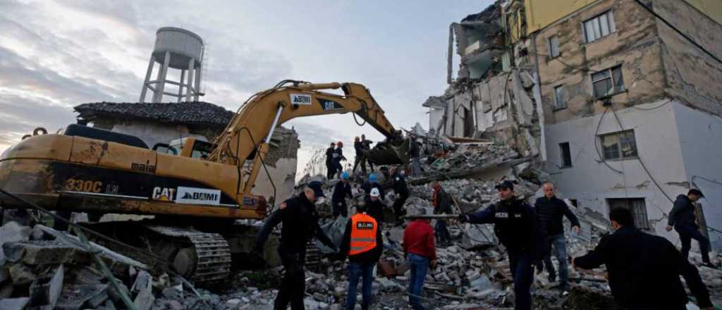 Albania: terror y destrucción por un temblor similar al de La Paz, Mendoza