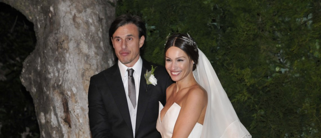 Las primeras fotos de la luna de miel de Pampita y García Moritan