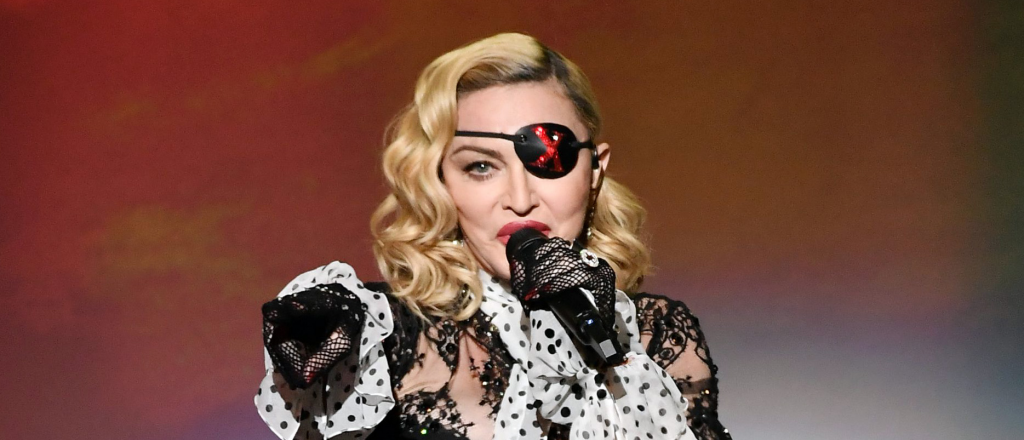 Madonna rompi&oacute; el aislamiento, fue a un cumplea&ntilde;os y la criticaron duramente
