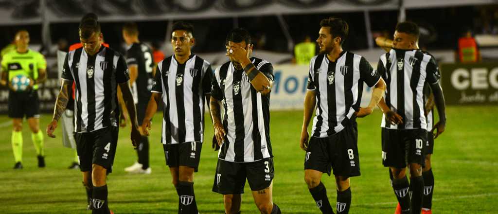 El Lobo perdi&oacute; en el Parque contra el l&iacute;der San Mart&iacute;n