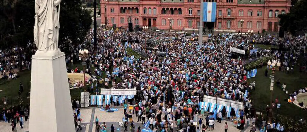 Macri se despidió en Plaza de Mayo: "Somos una alternativa sana de poder"