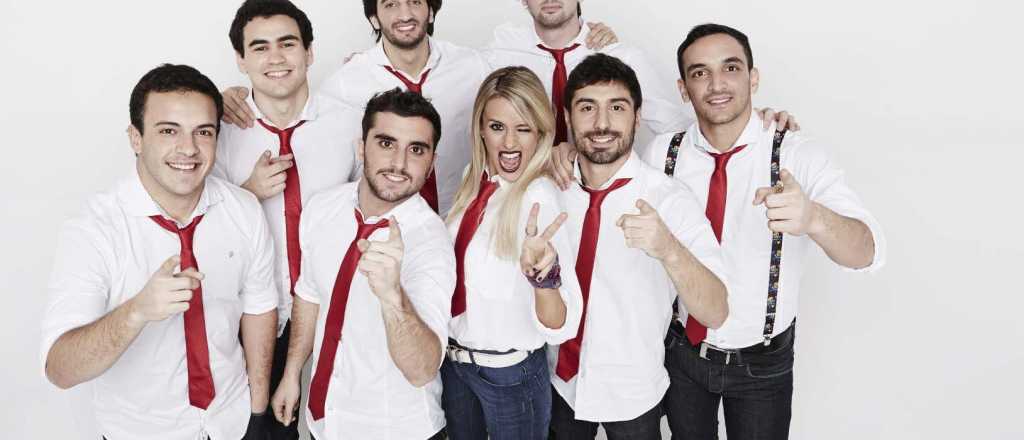 Video: un integrante de Agapornis manose&oacute; a Melina Lezcano