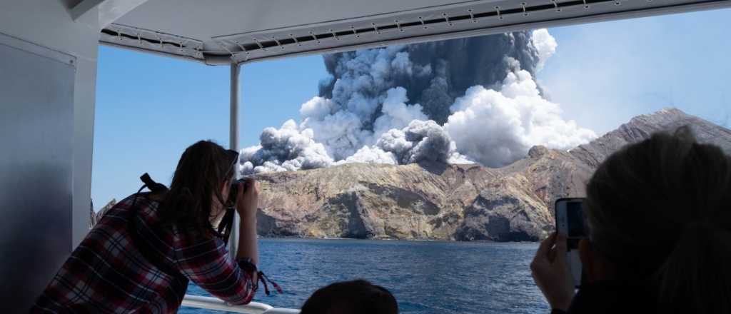 Cinco muertos tras la erupción de un volcán en Nueva Zelanda