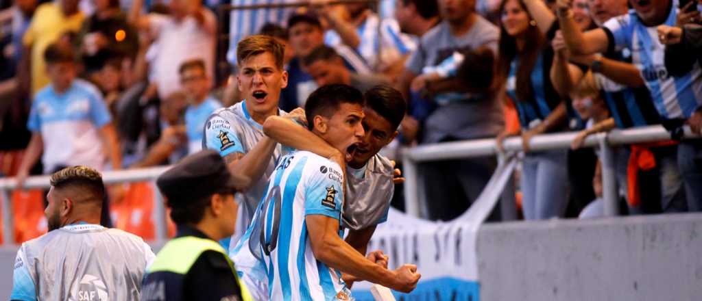 Racing grit&oacute; campe&oacute;n por segunda vez en el a&ntilde;o