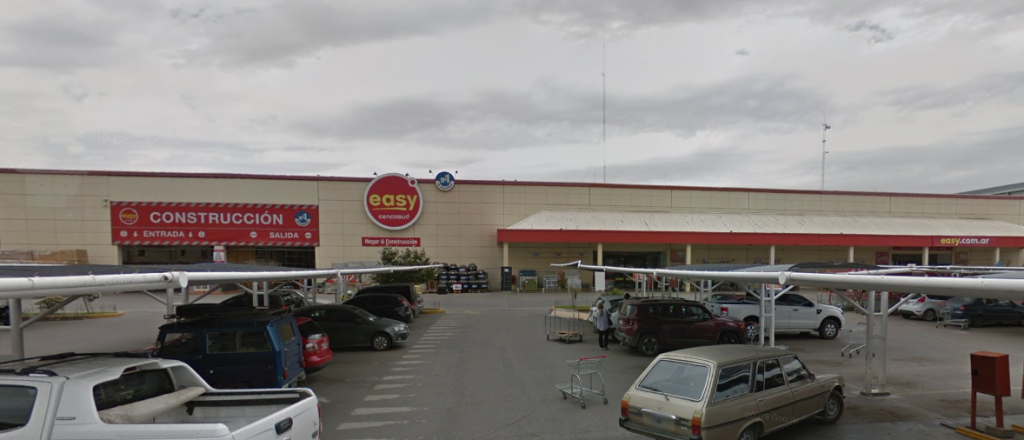 Estafaron a un hipermercado de San Juan con datos de tarjetas mendocinas