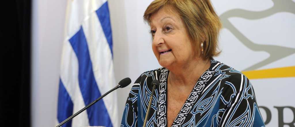 El Gobierno de Uruguay se lament&oacute; por el "d&oacute;lar turista" de Argentina