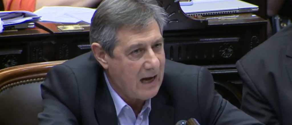 El diputado peronista Omar Félix cruzó a Cornejo en el debate por la Emergencia