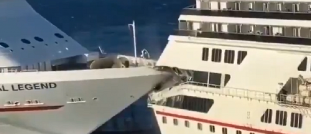 Video: Así chocaron dos cruceros en México 