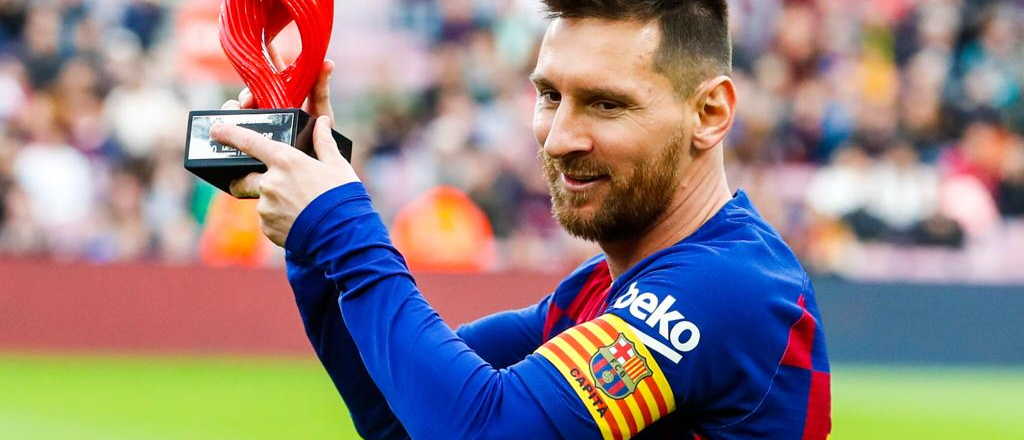 "Messi viendo goles de Messi": la imagen del 10 que revolucionó las redes