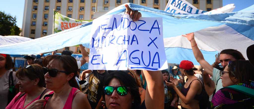 Tras el anuncio de Suarez, asambleas por el agua piden derogar la ley minera