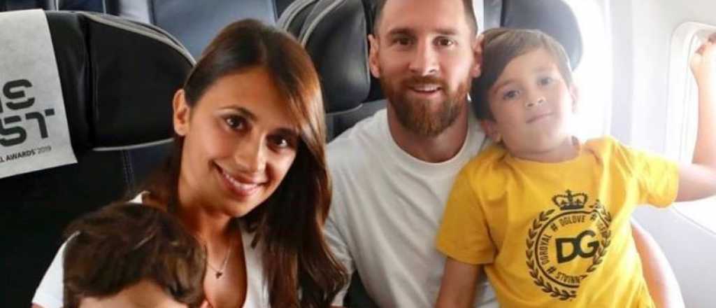 Con ropa llamativa, la familia Messi deseó una Feliz Navidad