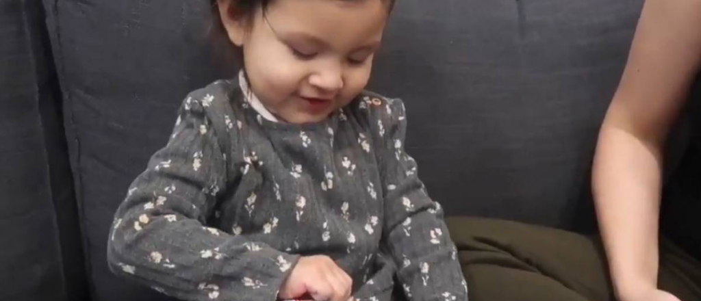 Su pap&aacute; le dio el peor regalo de Navidad y su reacci&oacute;n sorprendi&oacute; a todos