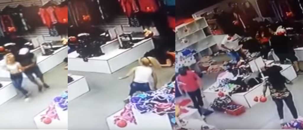 Video: cuatro empleadas de una tienda fueron golpeadas en un asalto