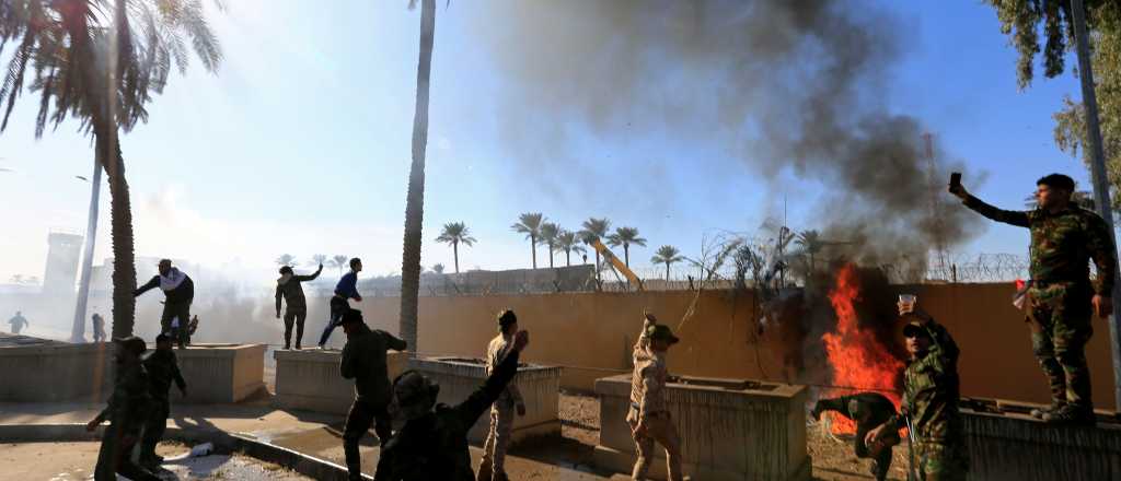 Militantes de Hezbollah sitiaron la embajada de USA en Bagdad