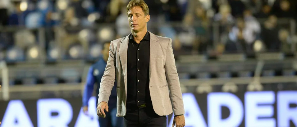 Una renuncia y varios t&eacute;cnicos en la cuerda floja