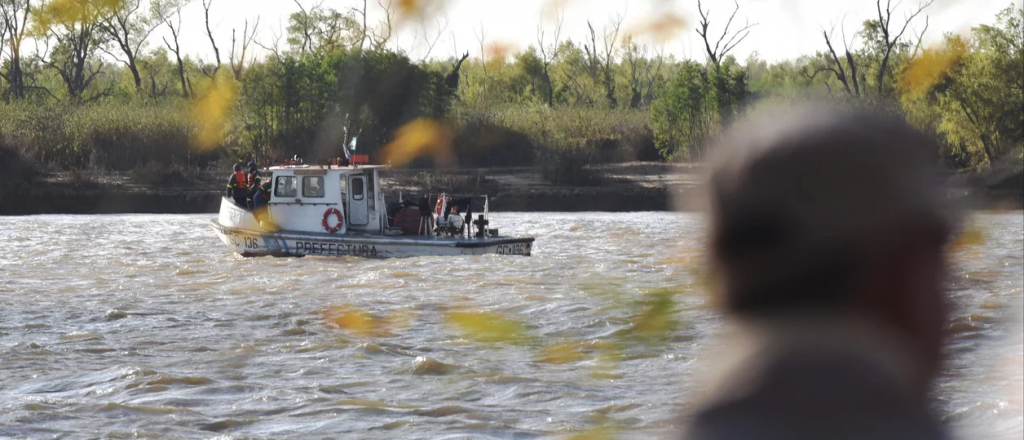 Una mujer, su hijo y su pareja fueron arrastrados por las aguas del Paraná